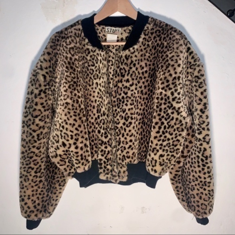 STUFF WEAR Cheetah Faux Fur Crop Jacket - M